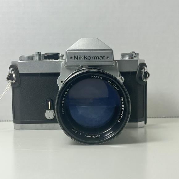 Nikkormat Nikon Camera Vintage FT3 w/ Auto Vivitar Telephoto 135mm f2.8 - Picture 1 of 9